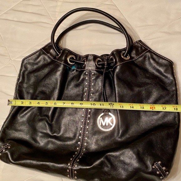 Michael Kors Purse - Picture 11 of 15